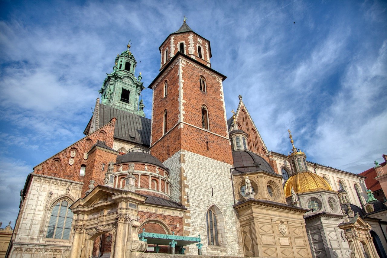   Wawel Castle, Kraków, Poland (ISO 100, 24 mm,  f /4, 1/1000 s)  