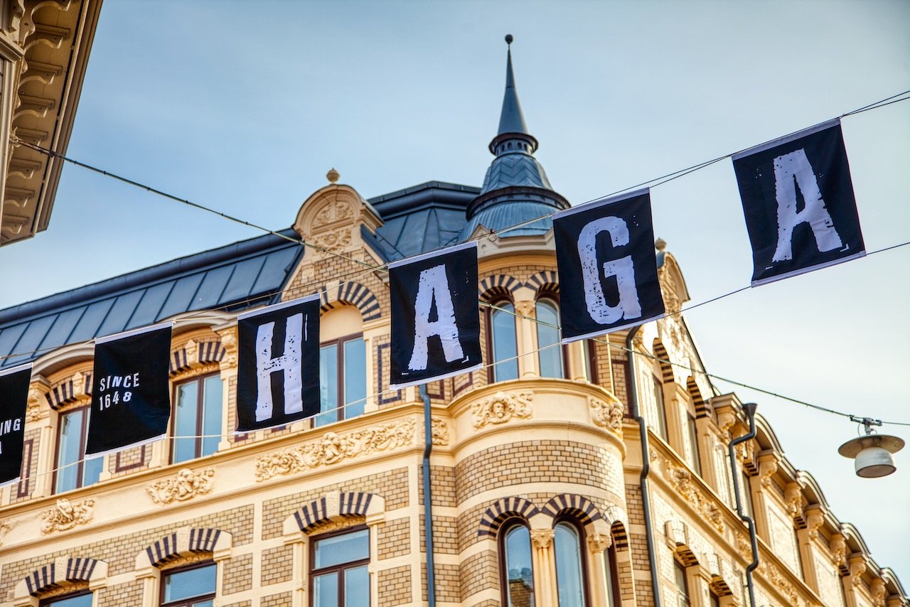   Haga, Gothenburg, Sweden (ISO 100, 67 mm,  f /4, 1/400 s)  