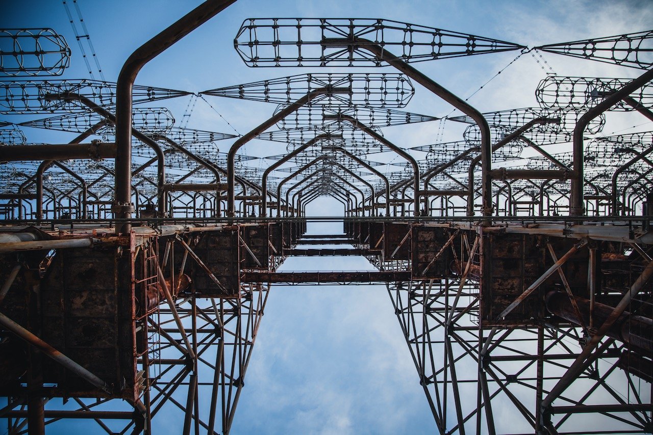   Duga Radar, Chernobyl, Ukraine (ISO 200, 24 mm,  f /5, 1/640 s)  