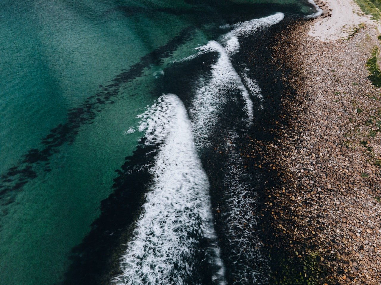   Unstad Beach, Lofoten, Norway (ISO 200, 4.5 mm,  f /2.8, 1 s)  