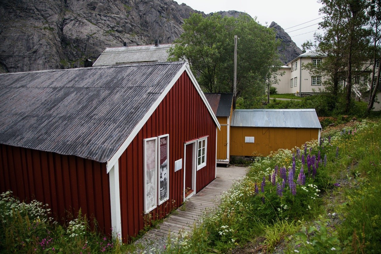   Nusfjord, Lofoten, Norway (ISO 400, 24 mm,  f /4, 1/800 s)  