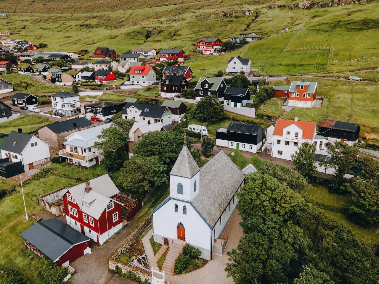   Kvivik Church, Kvivik, Faroe Islands (ISO 100, 4.5 mm,  f /2.8, 1/30 s)  