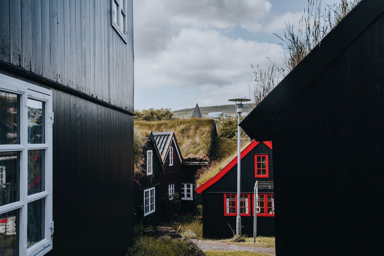   Tinganes Peninsula, Tórshavn, Faroe Islands (ISO 200, 40 mm,  f /9, 1/160 s)  