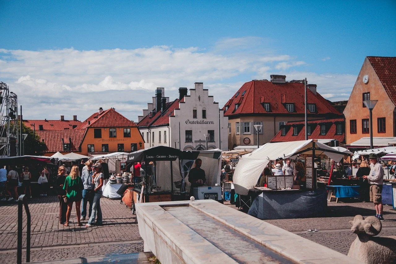Visby Square A Closer Look at the Hanseatic Town of Visby in Gotland, Sweden ...