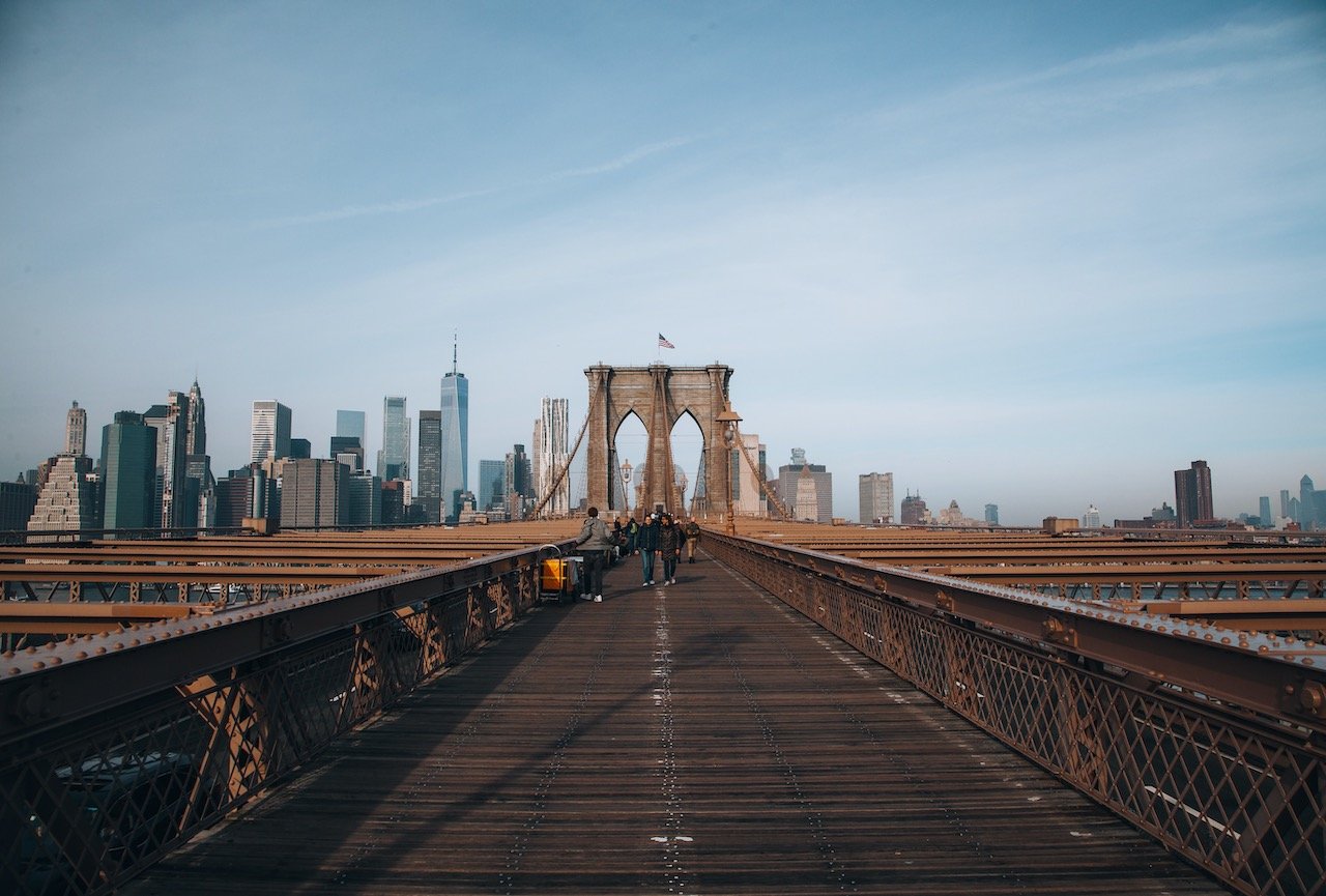   Brooklyn Bridge, New York City, USA (ISO 400, 24 mm,  f /10.0, 1/640 s)  