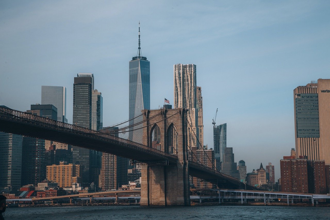   View of Brooklyn Bridge, New York City, USA (ISO 400, 70 mm,  f /10 , 1/640 s)  