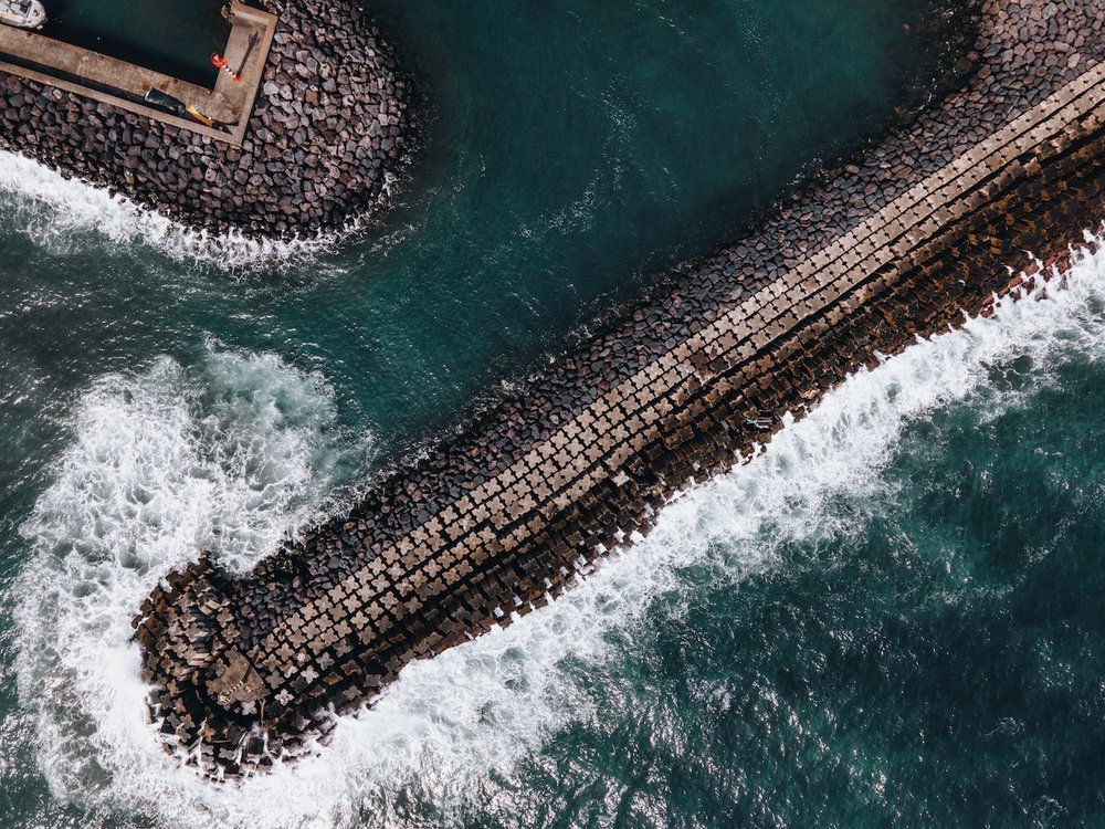   Povoação, São Miguel, the Azores (ISO 100, 4.5 mm,  f /2.8, 1/60 s)  