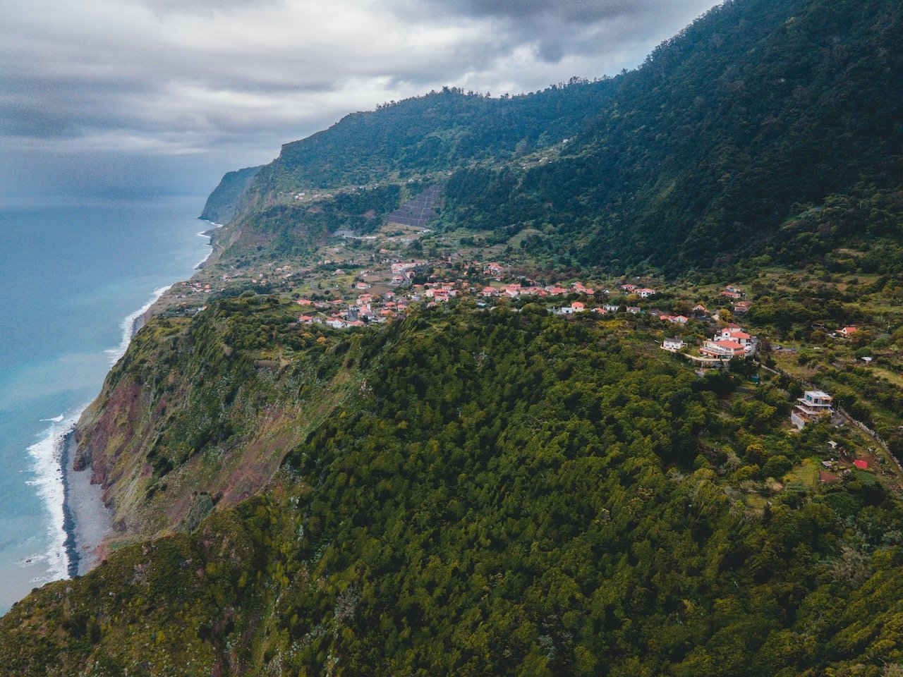   Madeira, the Azores (ISO 200, 4.5 mm,  f /2.8, 1/40 s)  