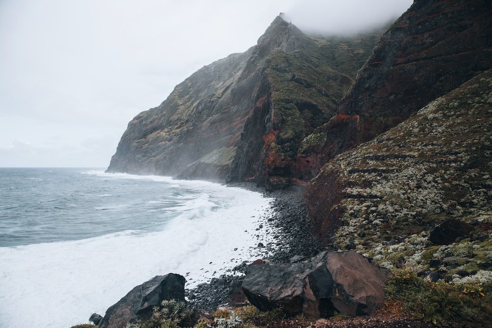   Achadas da Cruz, Madeira, the Azores (ISO 400, 24 mm,  f /9.0, 1/400 s)  