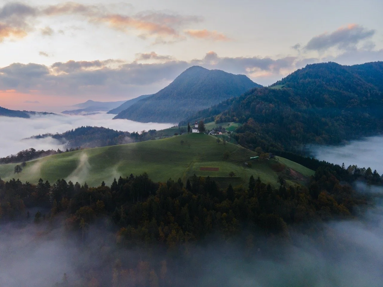 Sveti Tomaž, Slovenia (ISO 100, 4.5 mm, f /2.8, 1/50 s)