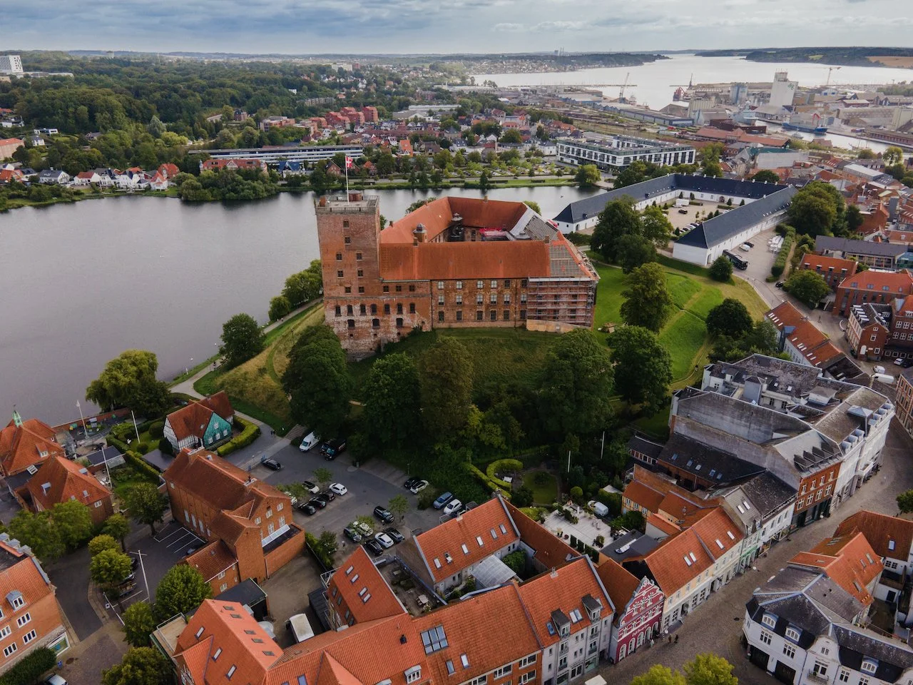   Koldinghus Castle, Denmark (ISO 200, 4.5 mm,  f /2.8, 1/50 s)  