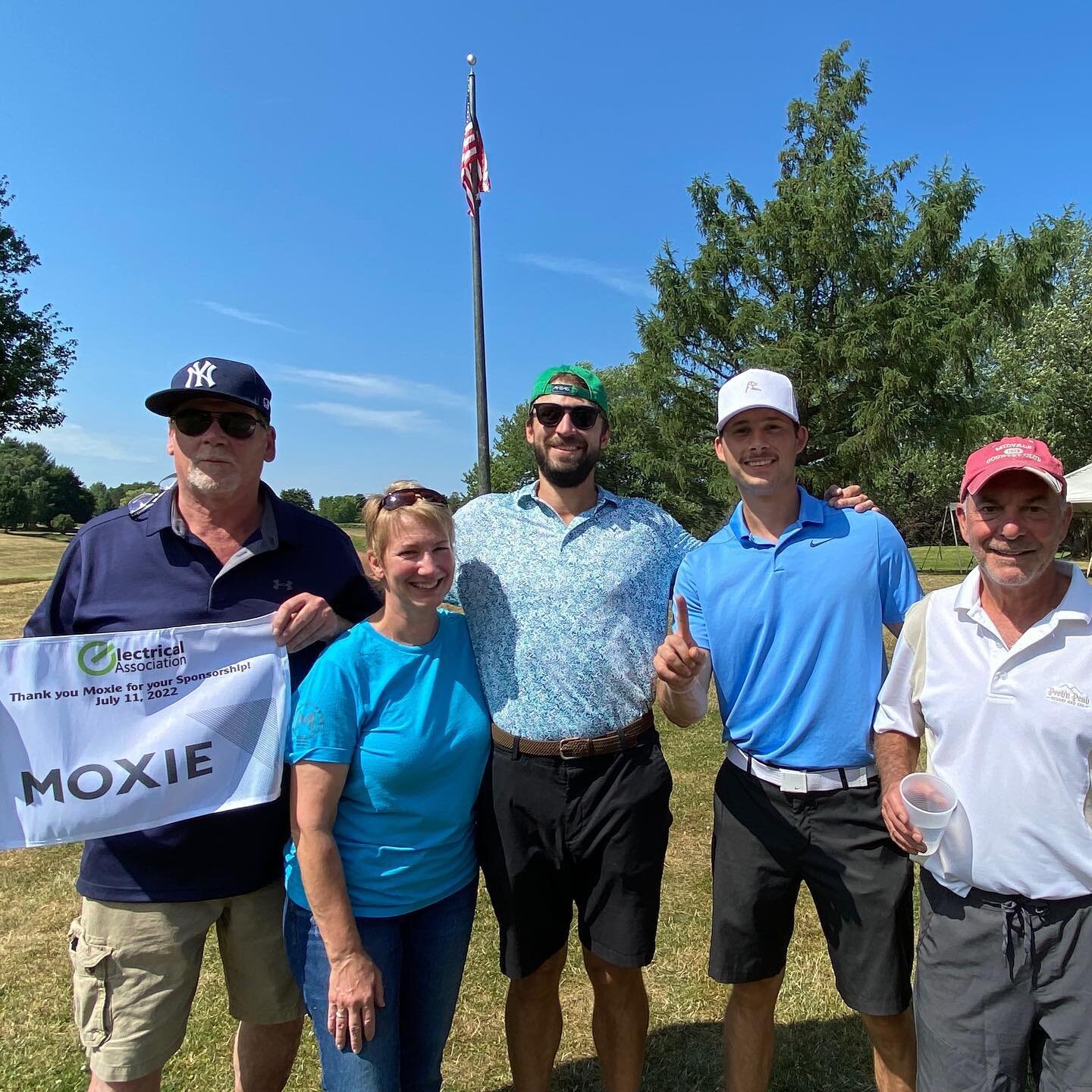 Upstate team finished under par and only cheated once 🤪 NYC office was not invited to this great day of golfing. Honestly, they were worried that we would sweep them. ⛳️🏌️&zwj;♂️

#moxalicious #moxielighting #lightingcommunity #fun #golflife #moxie