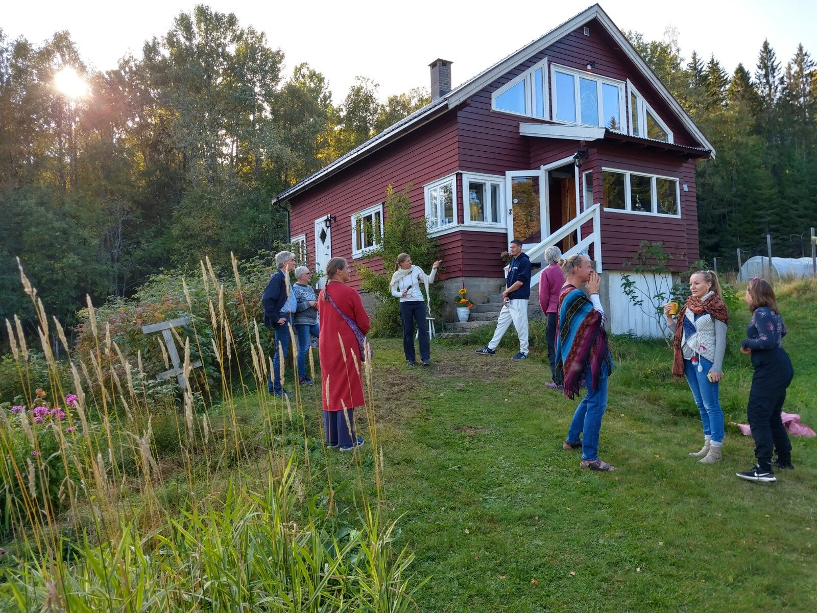 Åpning av yogarommet, Yogahuset på Trautskgen.jpg