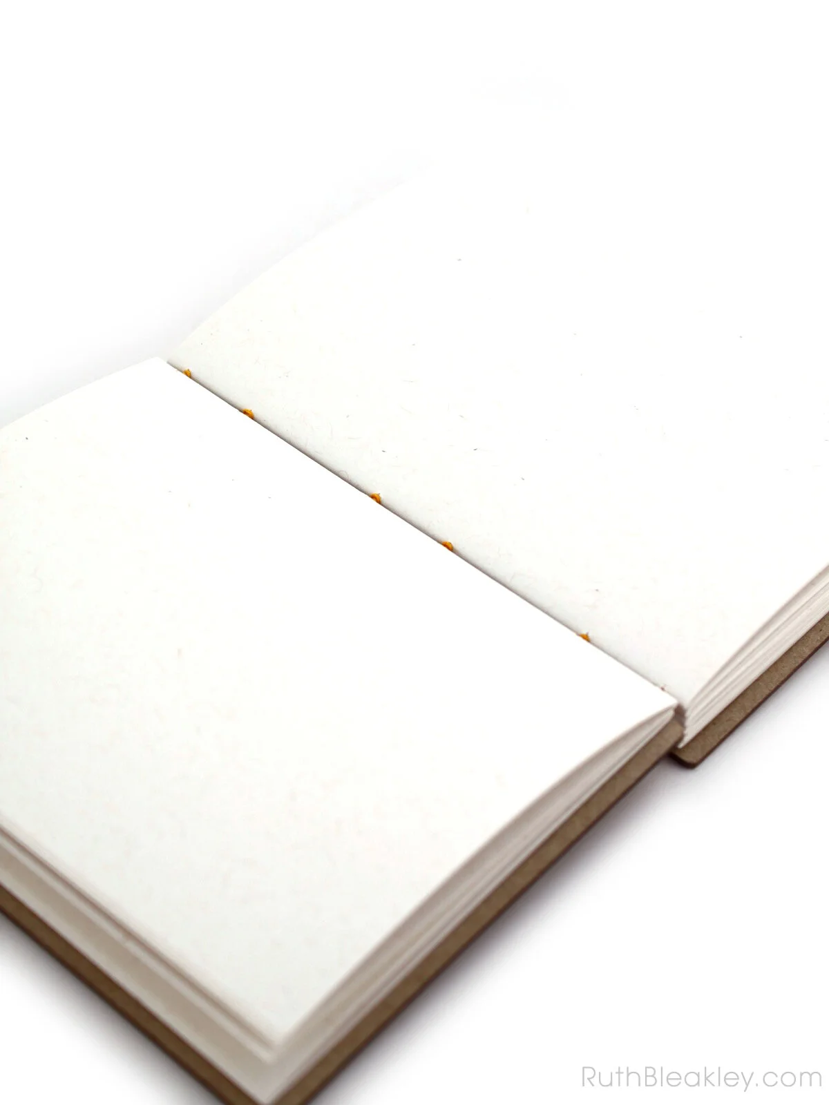 blank art journal that lays flat (Copy) (Copy) (Copy)