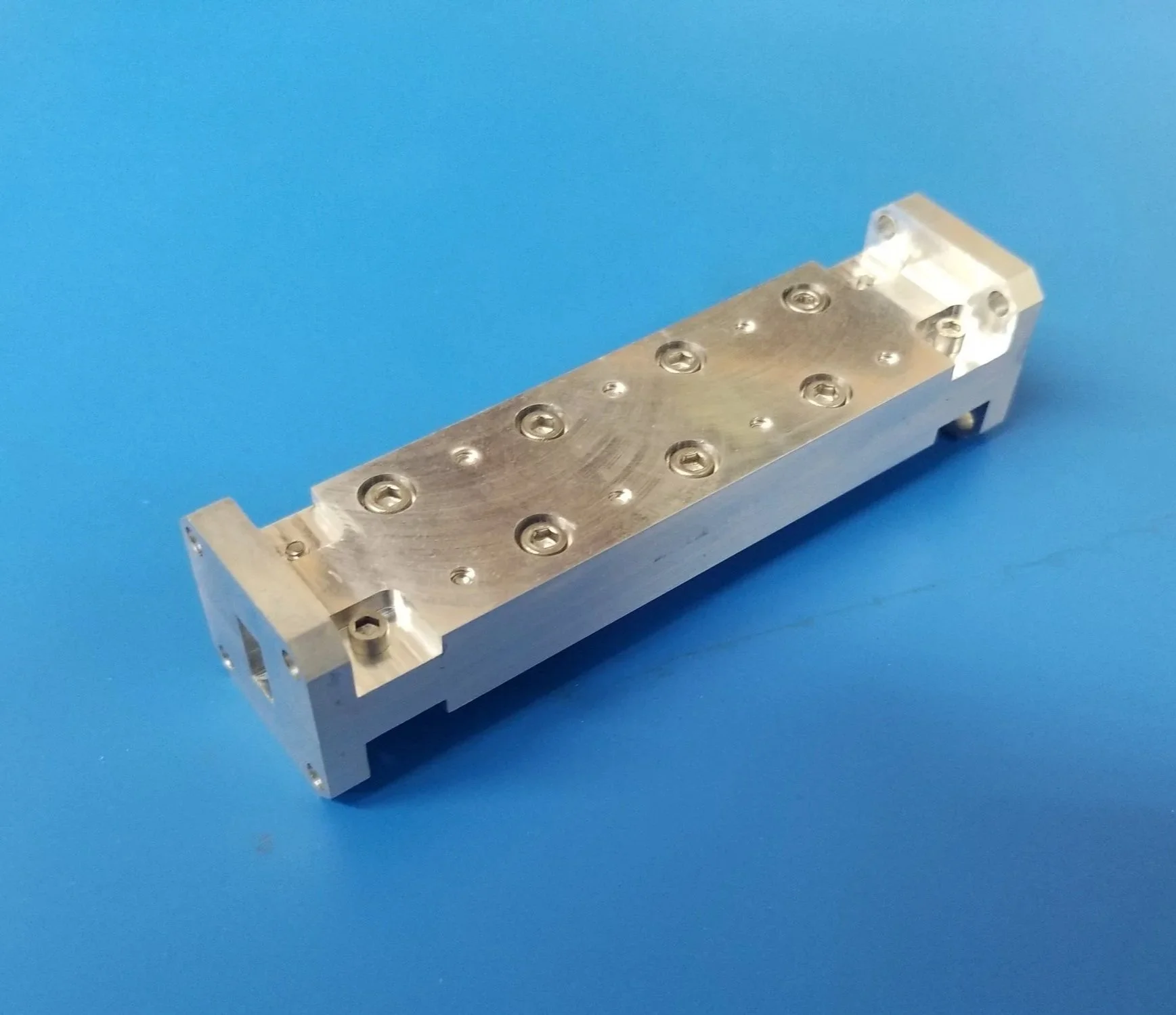 Raytech, Space Qualified WR-34 Waveguide Bandpass Filter for 30.0 – 31.0 GHz with High rejection