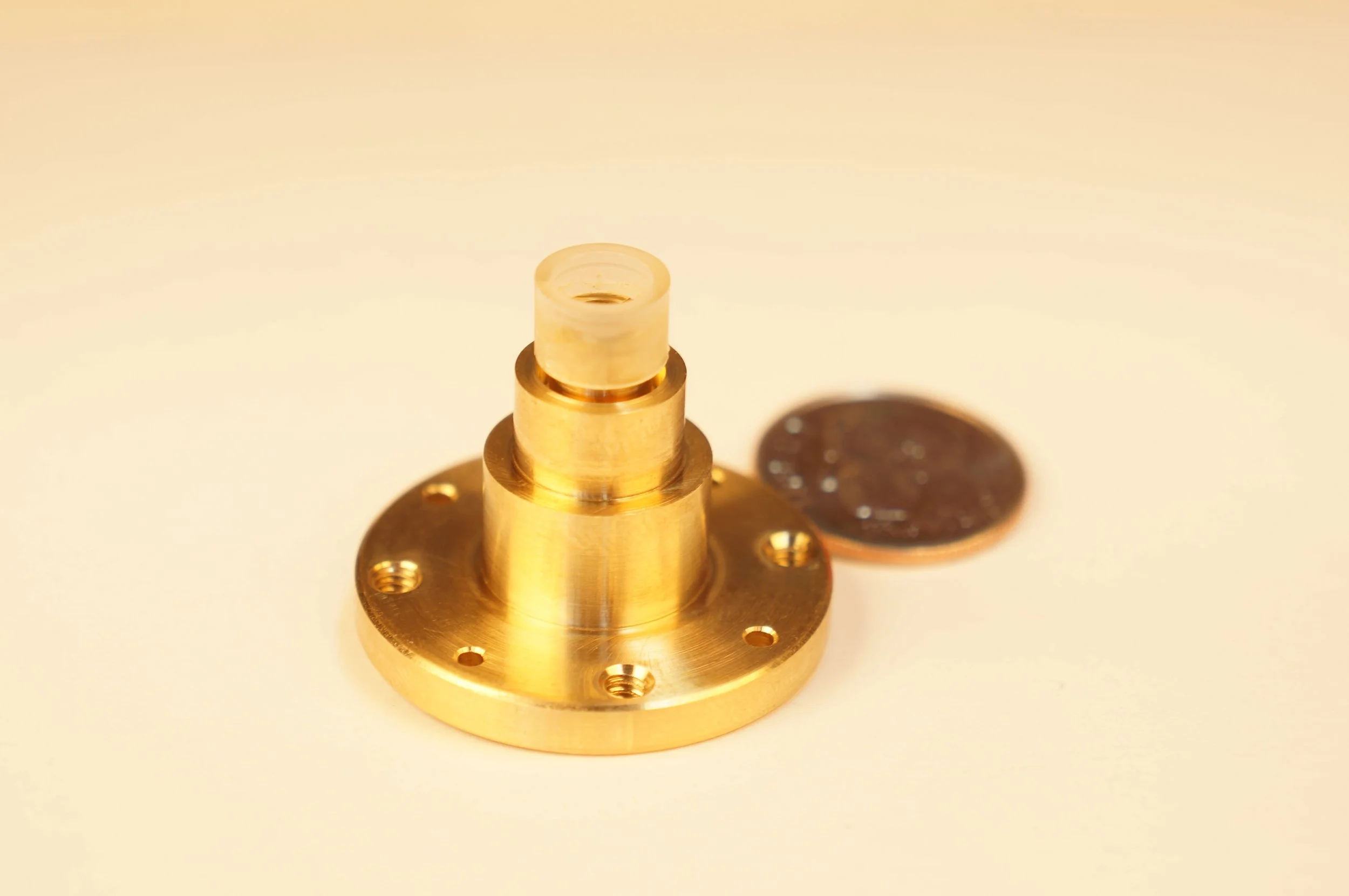 Raytech, Broad Beam Horn  Antenna, 33.0 - 35.0 GHz, 120° HPBW, CP