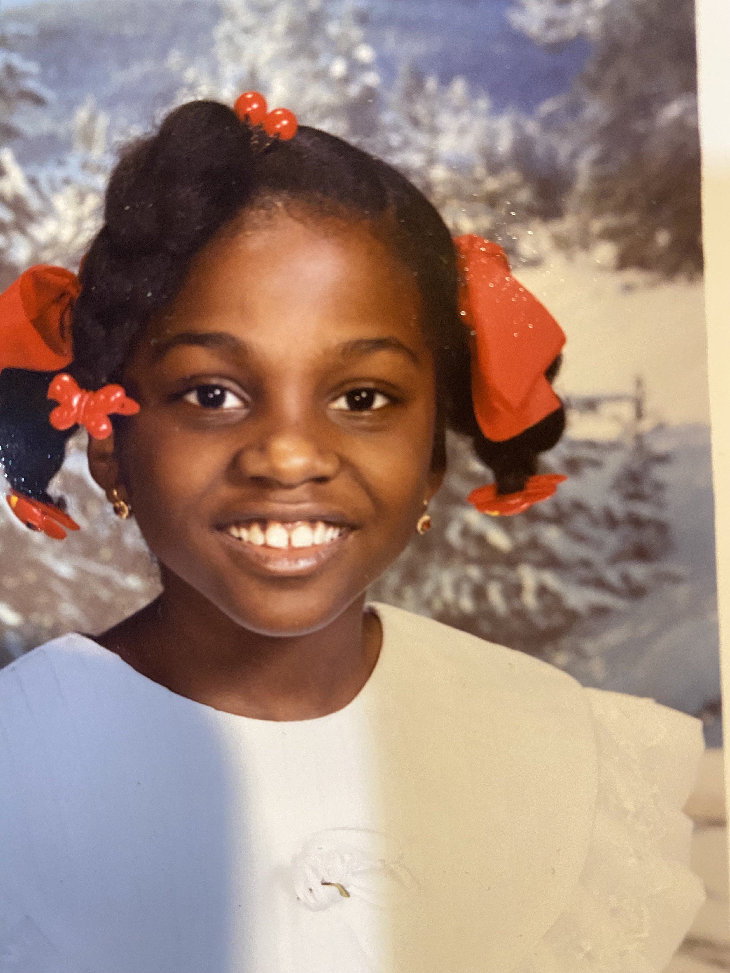 Natalie ( Natou): The glue of the family 