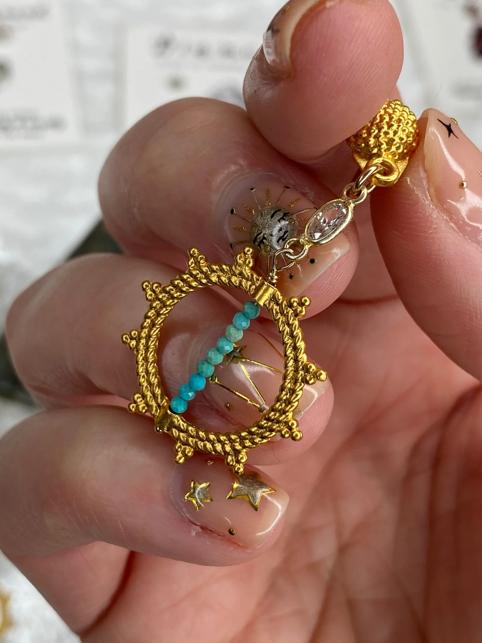 DC5F1286-429D-433B-8567-0BDA299536B3