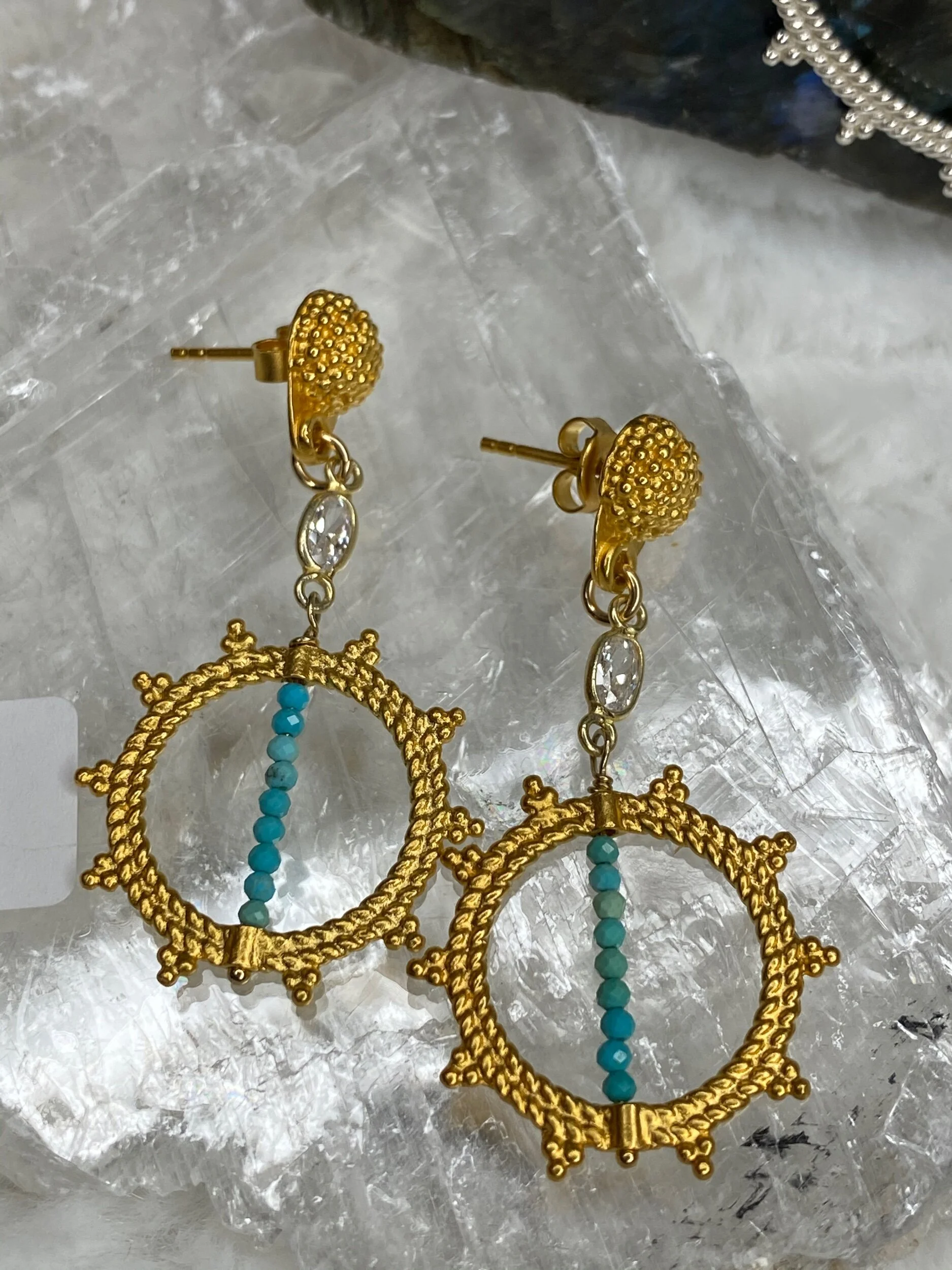 9AD99C2E-079A-4176-A3EC-8627B27F501F