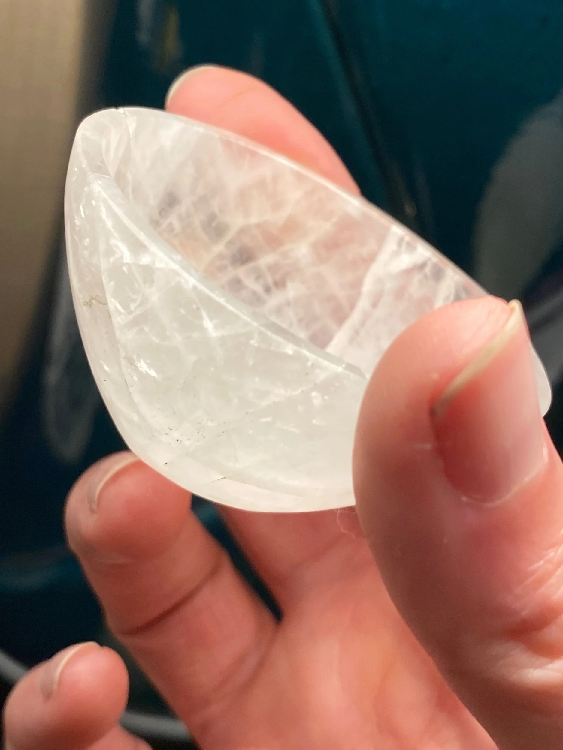 6709C24E-81ED-4BF2-A3AA-58E7F23DA859