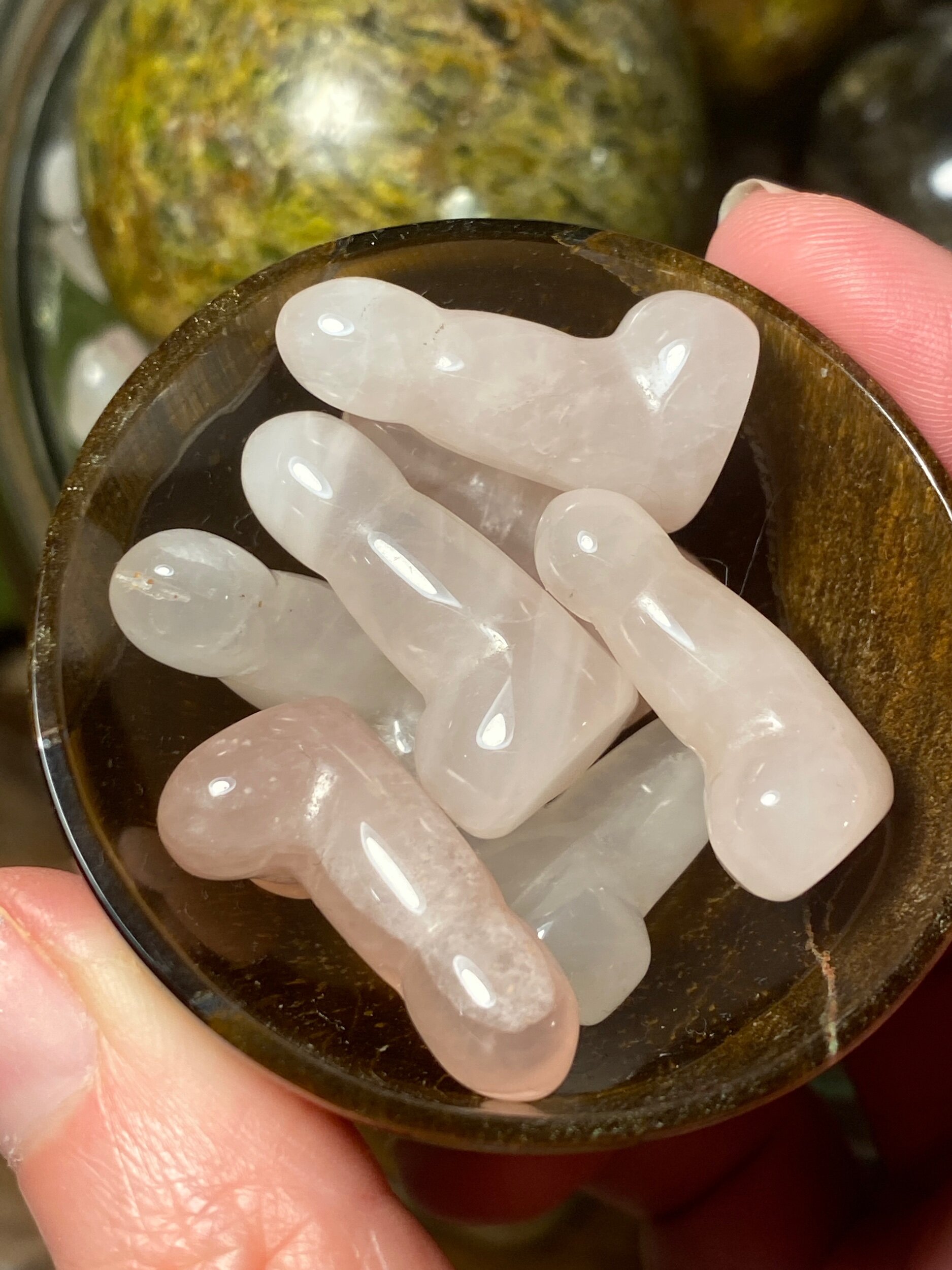 9A6DE4E9-C6B4-42F4-8E10-7E5BE144E641