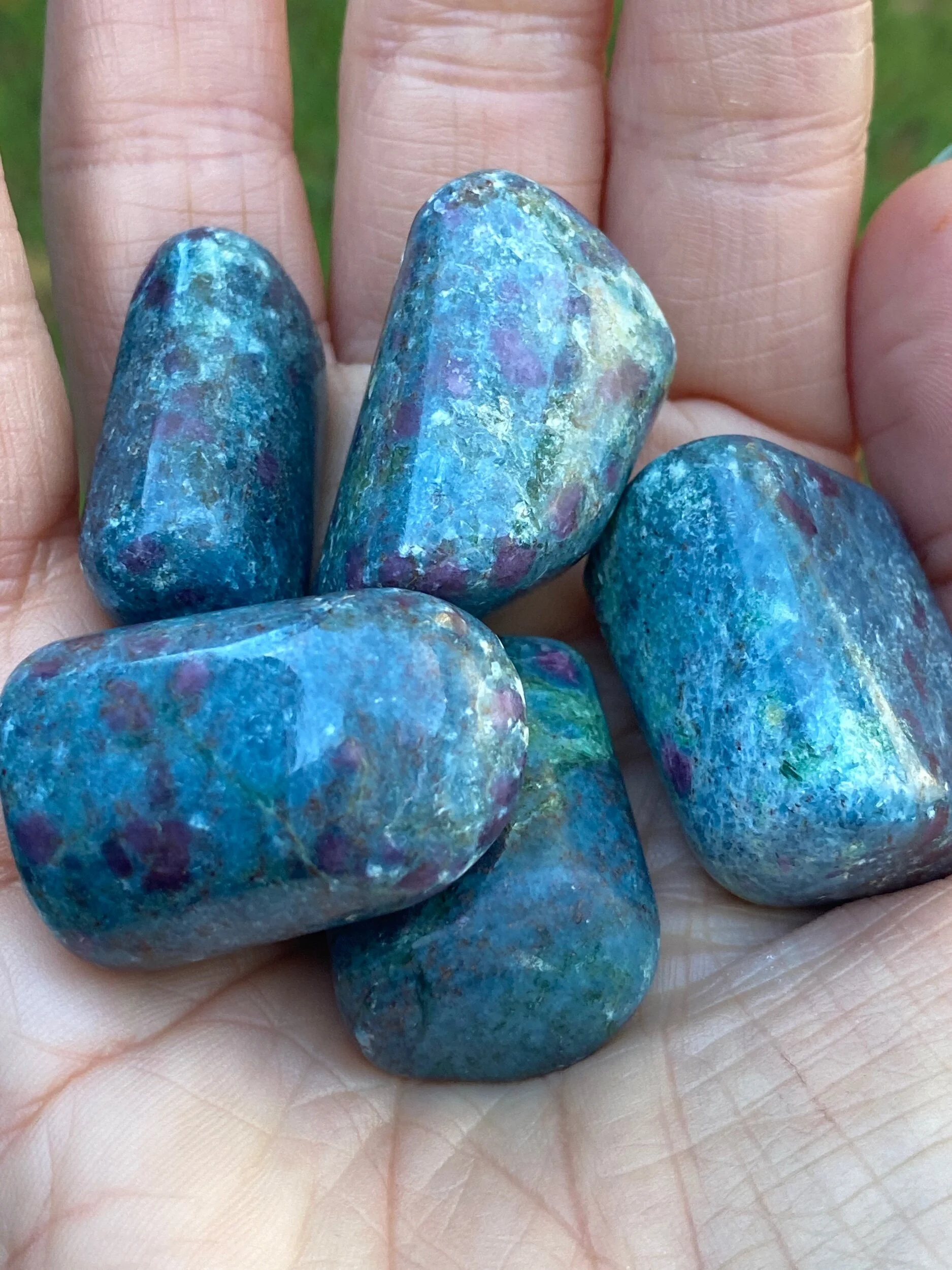 BE9B0F99-7FFE-47B5-AF73-551905A57FD1