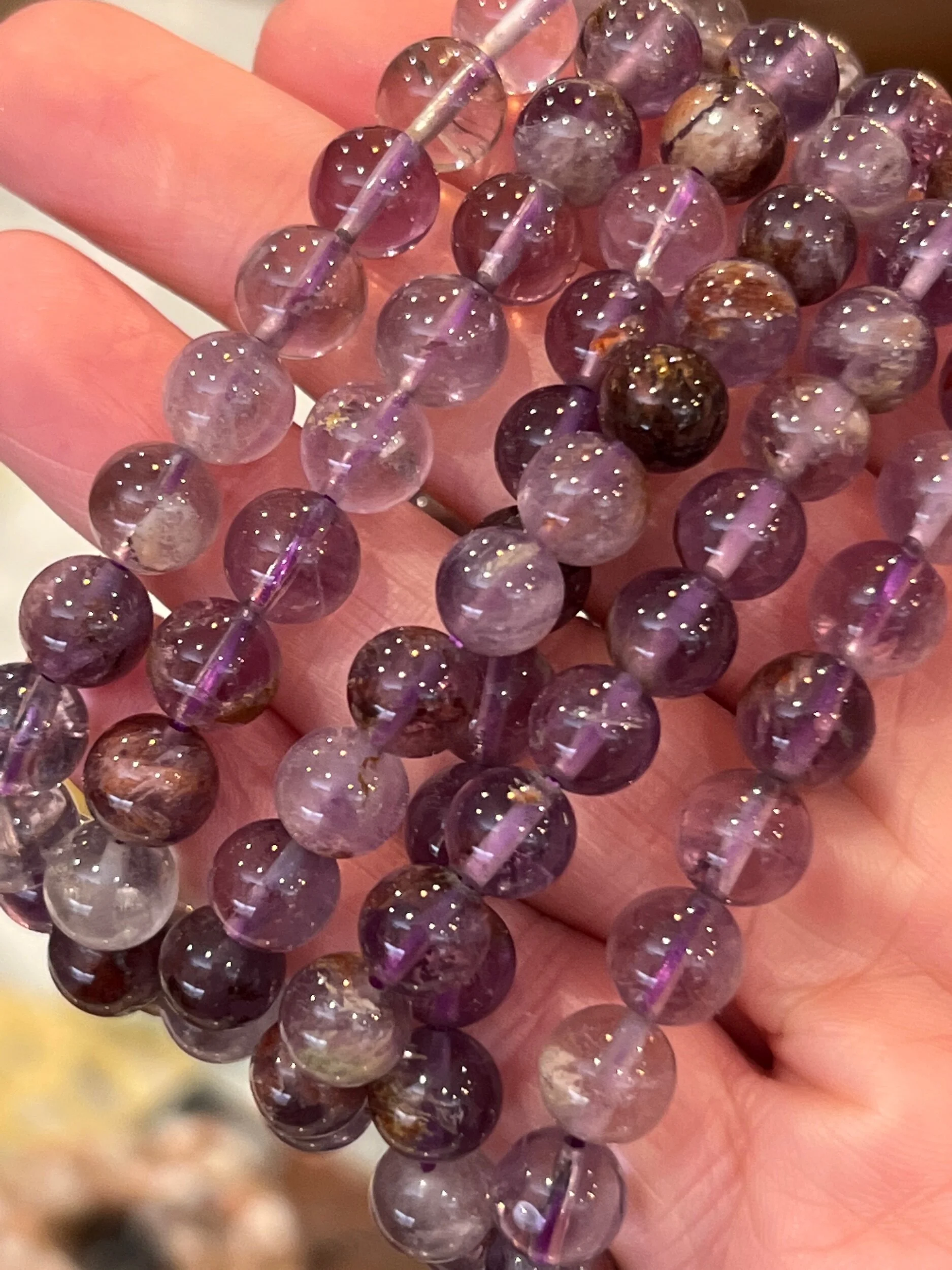 E04B2323-5189-436E-A538-8F3415A45D86