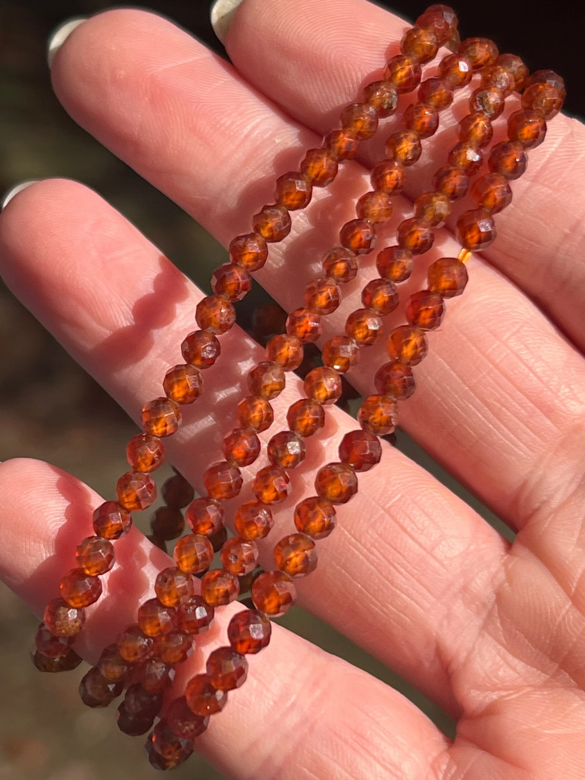 5E26C506-9279-4B35-A77A-CC6943417F80