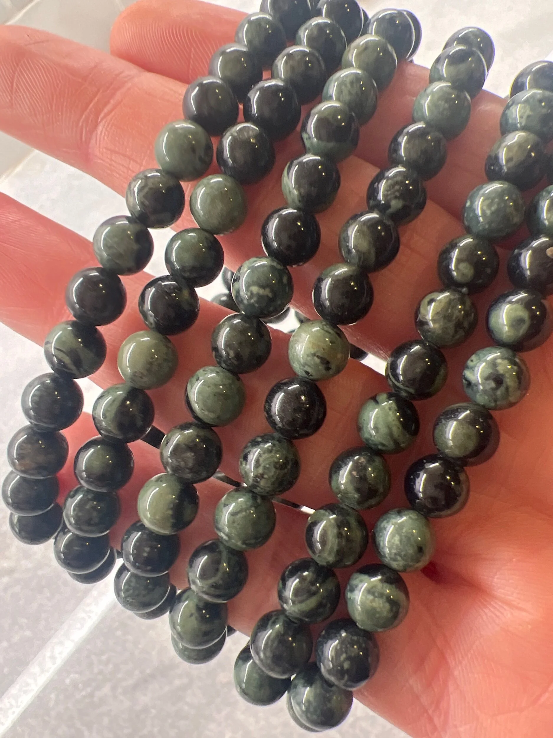 C6962710-20D2-4C35-82AE-651A4D798330