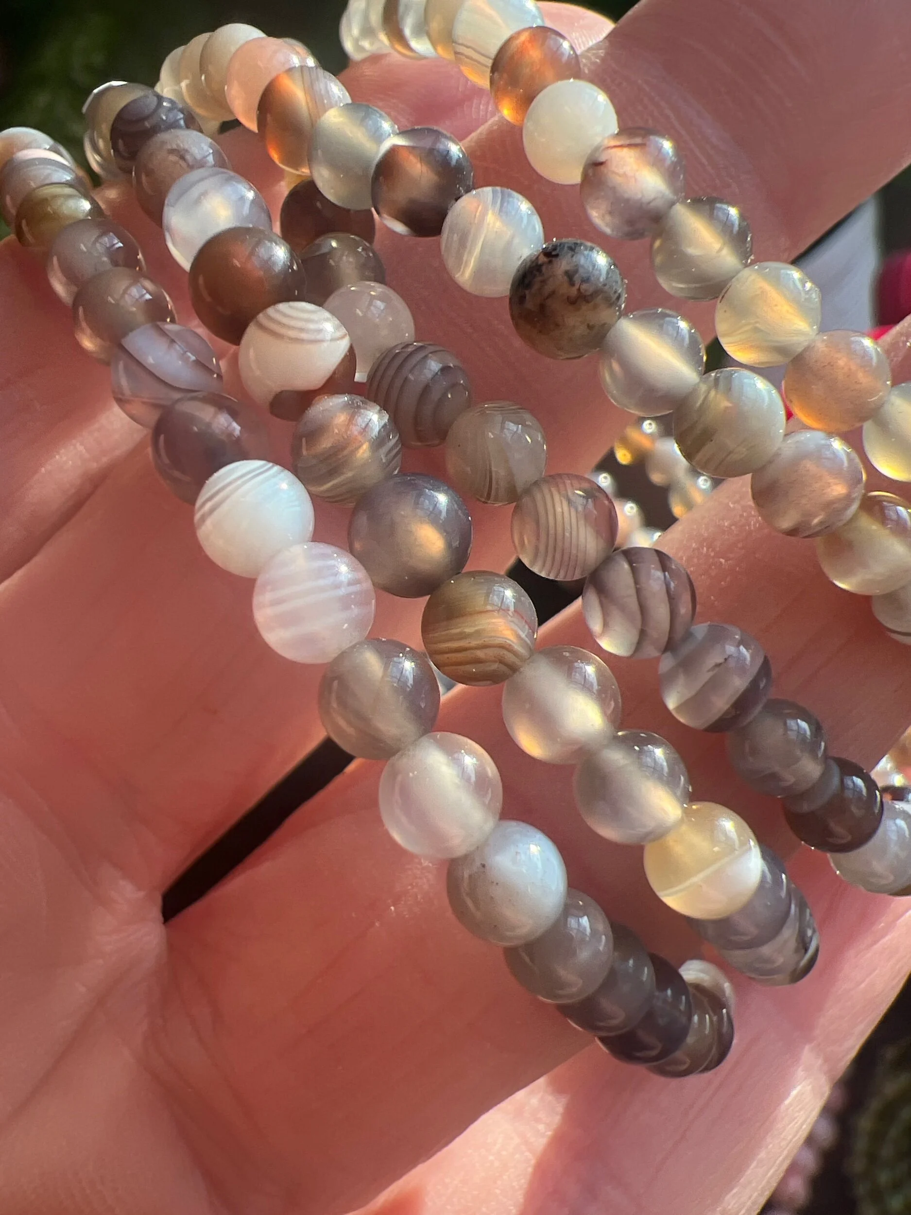 1102BB7A-CB39-4843-90DC-9AEBDFD89980