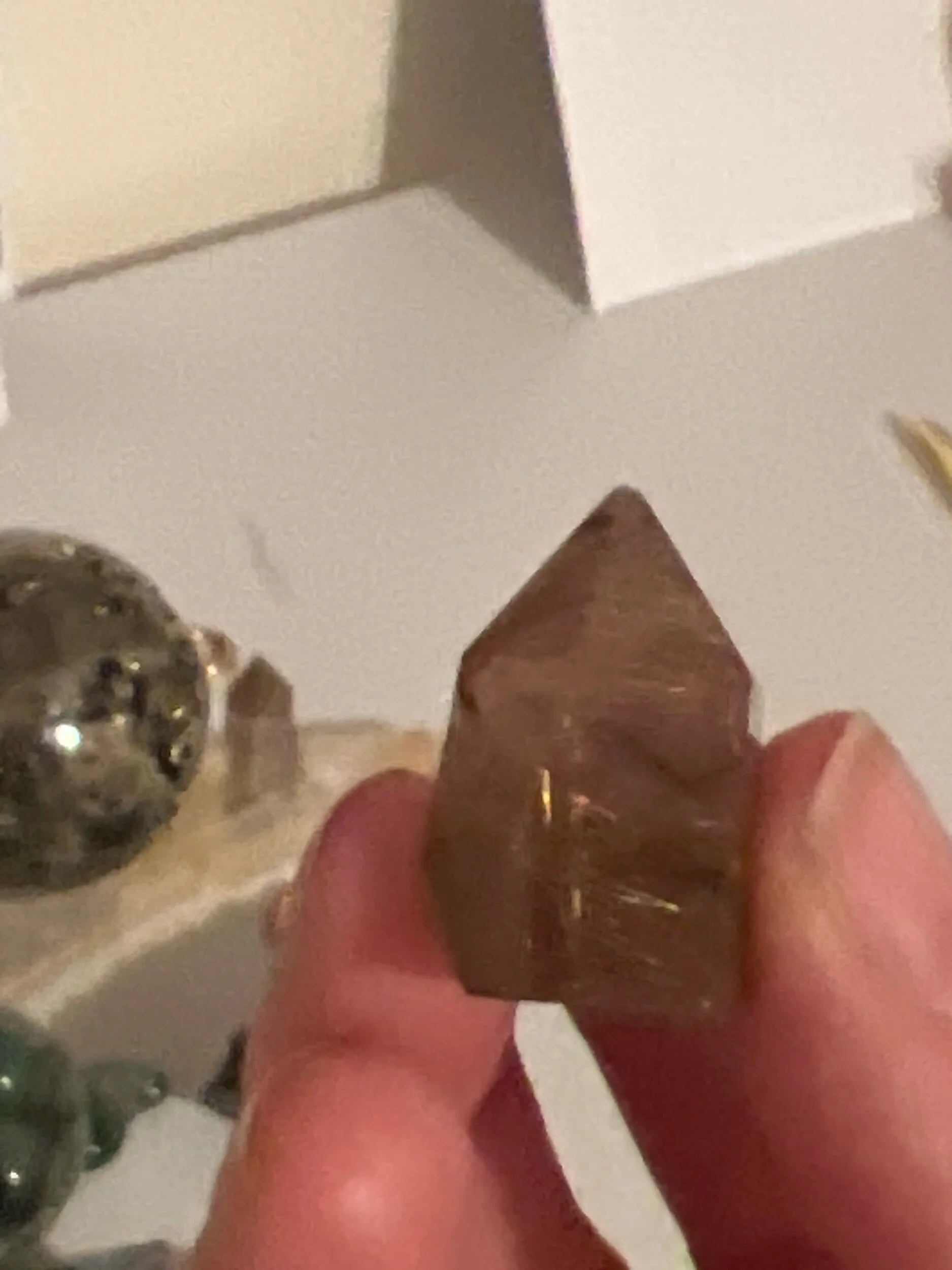 555BCFB2-6570-4A53-A59E-341CA803A07D