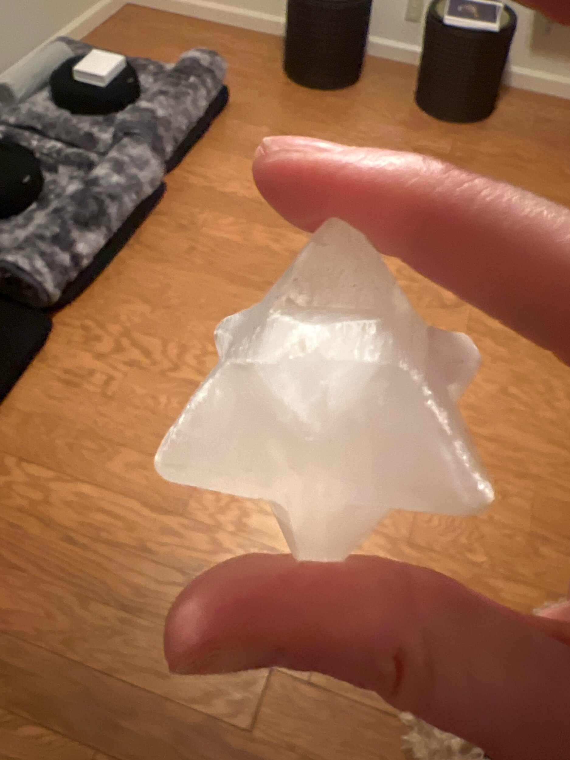 30C8A764-4B91-443C-B518-7AC391C7DE93