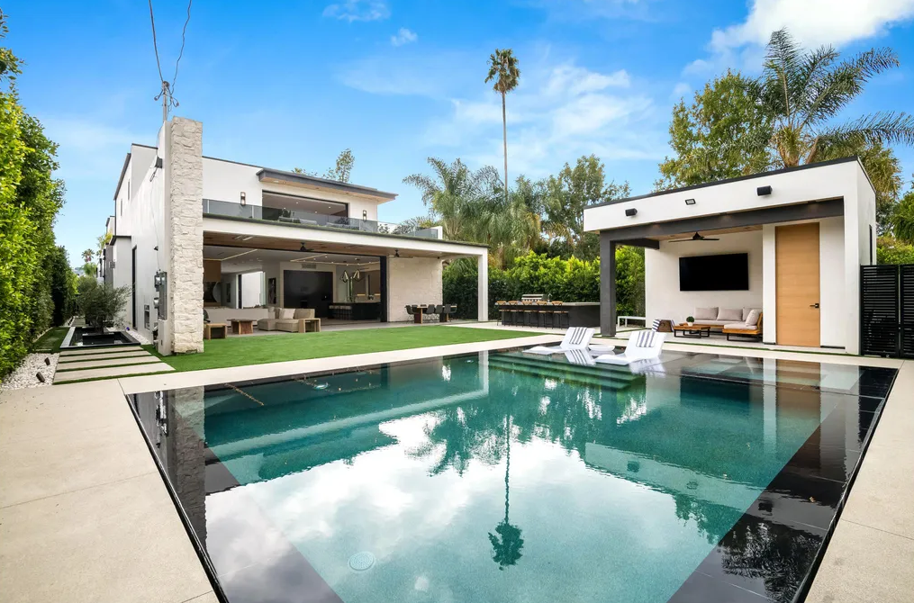 Screenshot 2023-04-19 113340.png