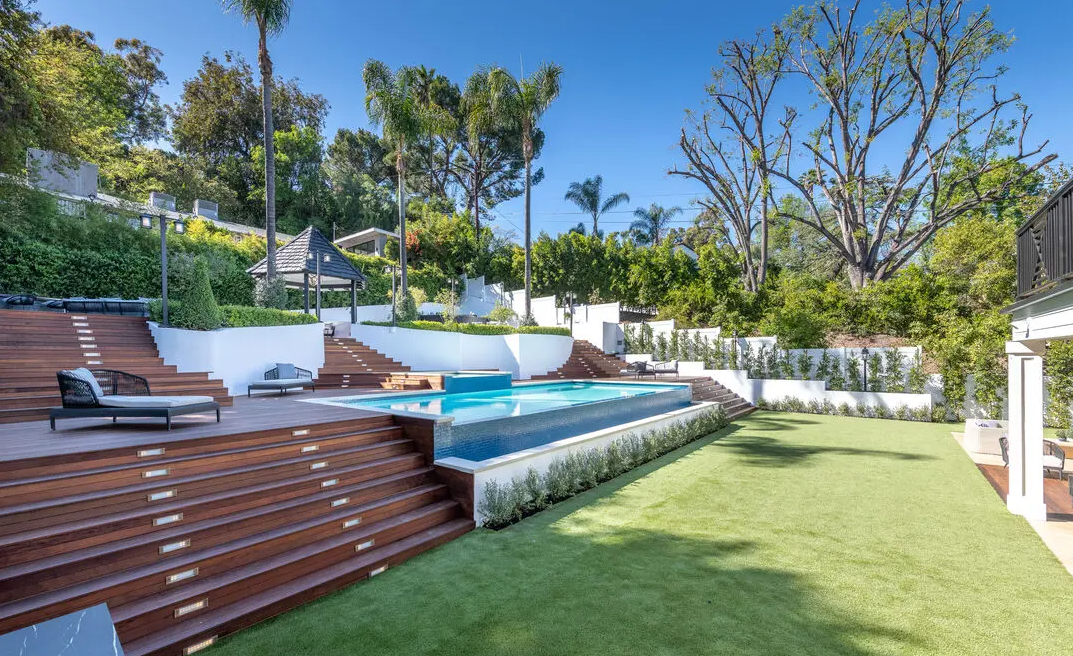 Screenshot 2023-04-19 113318.png