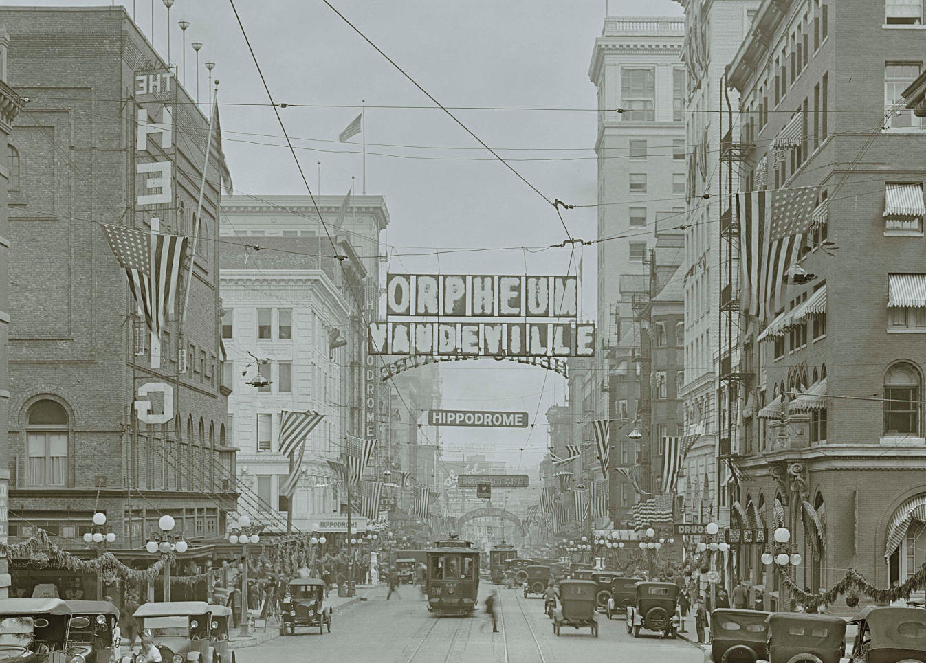 Sold out: When a vaudeville manager briefly owned Cascade Locks