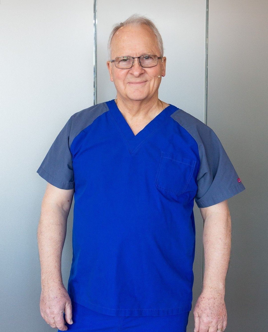 Meet Dr. Morison!⁠
⁠
Dr. Morison qualified in medicine in London, UK in 1976 and proceeded to do his residency which included 2 years in family practice and another 2 years of internal medicine at the U of A hospital in Edmonton, AB. He completed 6 m