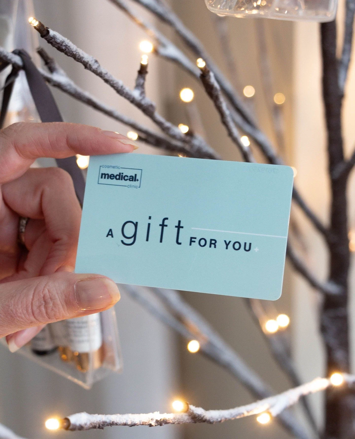 It&rsquo;s the most glow-worthy time of the year ✨⁠
⁠
Our annual Gift Card Bonus Sale is here and it&rsquo;s the best way to give (or get) glowing skin this season.⁠
⁠
When you buy a gift card, you&rsquo;ll receive an extra 20% in bonus value!⁠
⁠
💳 
