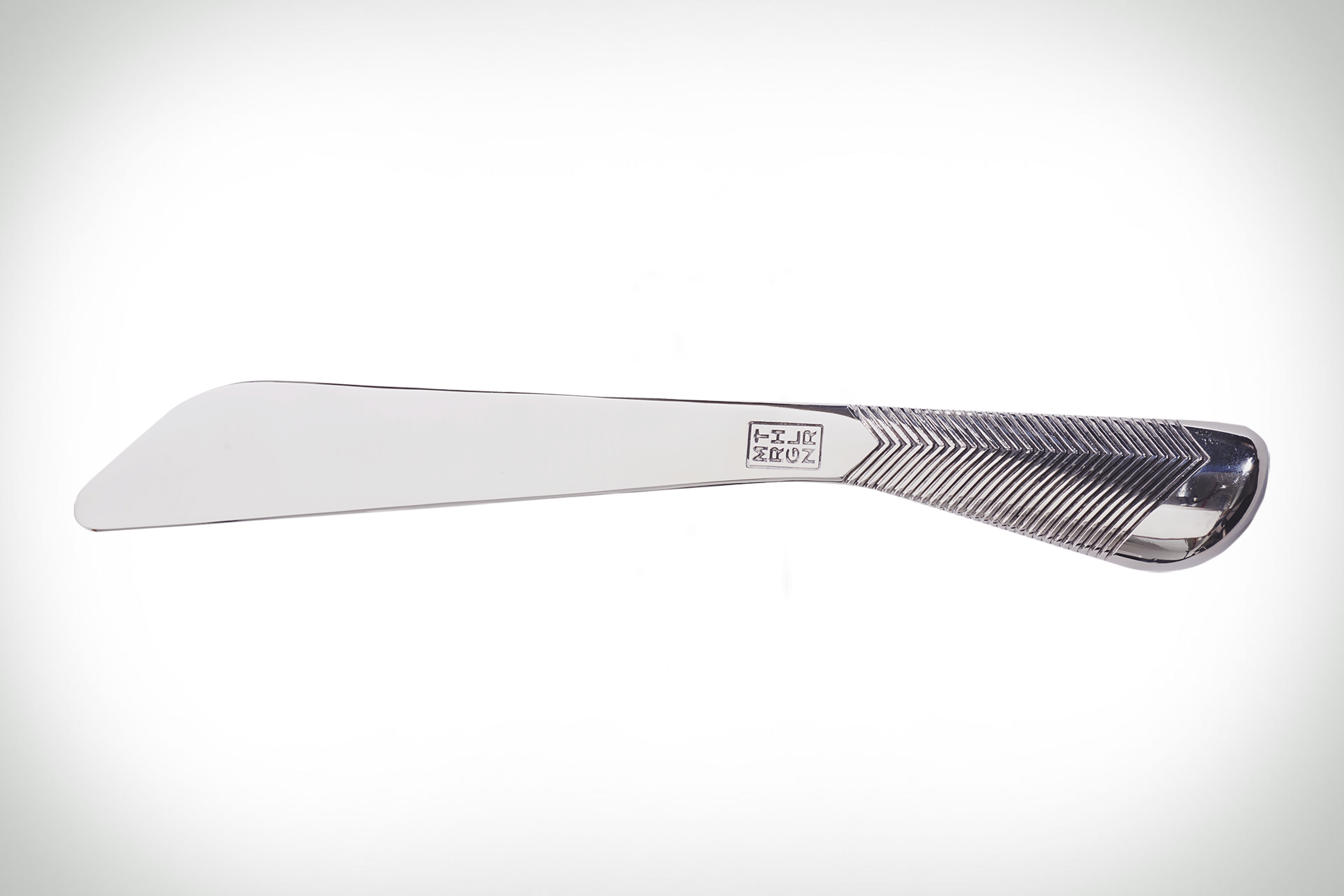SABER_HORIZONTAL_rev4(PRODUCT_PHOTO).png