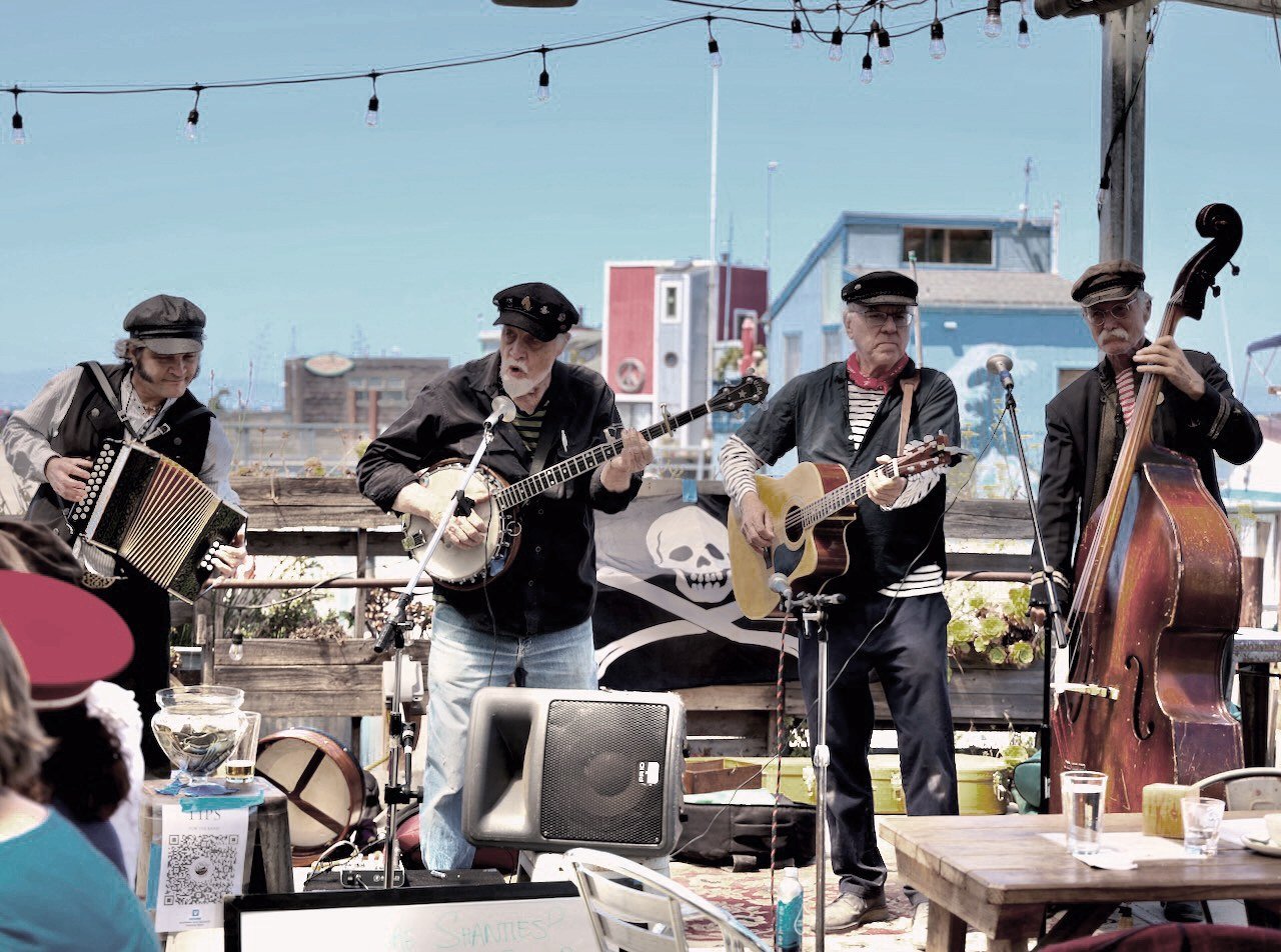 Shipwrecked Shanty - A Rip-Roaring Sing-Along 'Shantyaoke!'