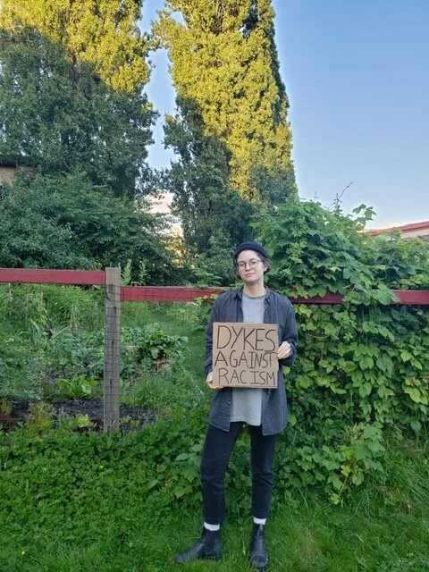 woman-field-dyke-march-2020