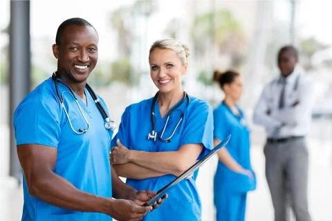 certified-nursing-assistants-01.jpg