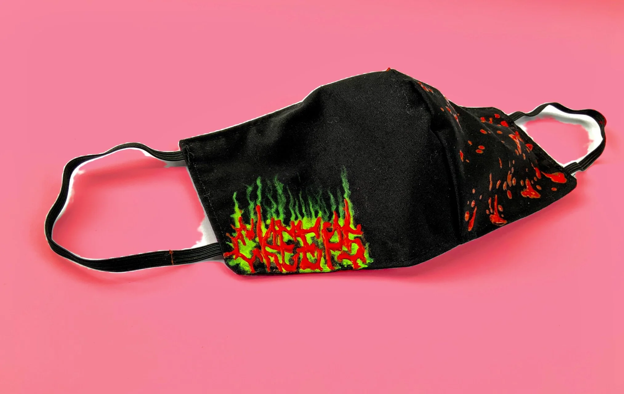 ~•𝔗𝔥𝔢 𝔠𝔯𝔢𝔢𝔭𝔰 𝔐𝔞𝔰𝔎