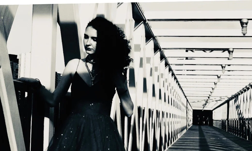 Tori Evans at The Veranda Lounge