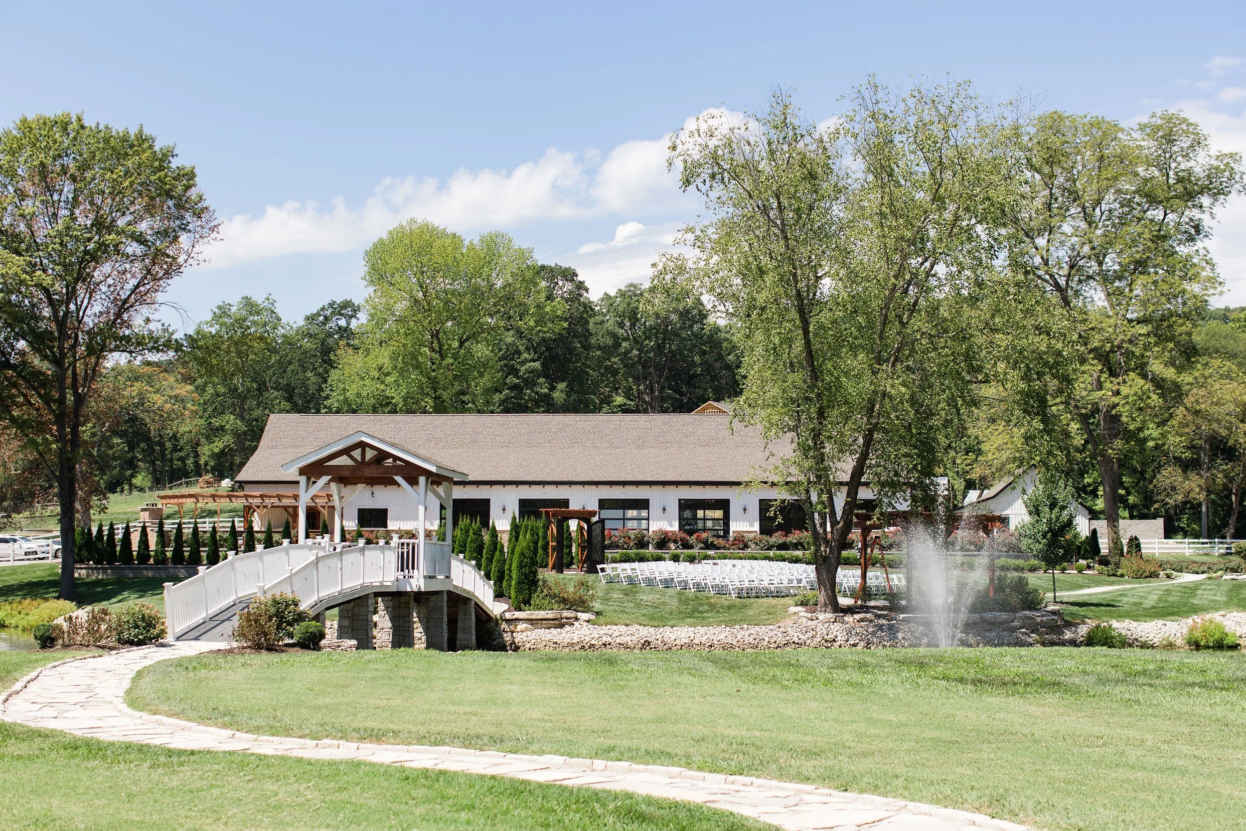 Knotting Hills Wedding + Events