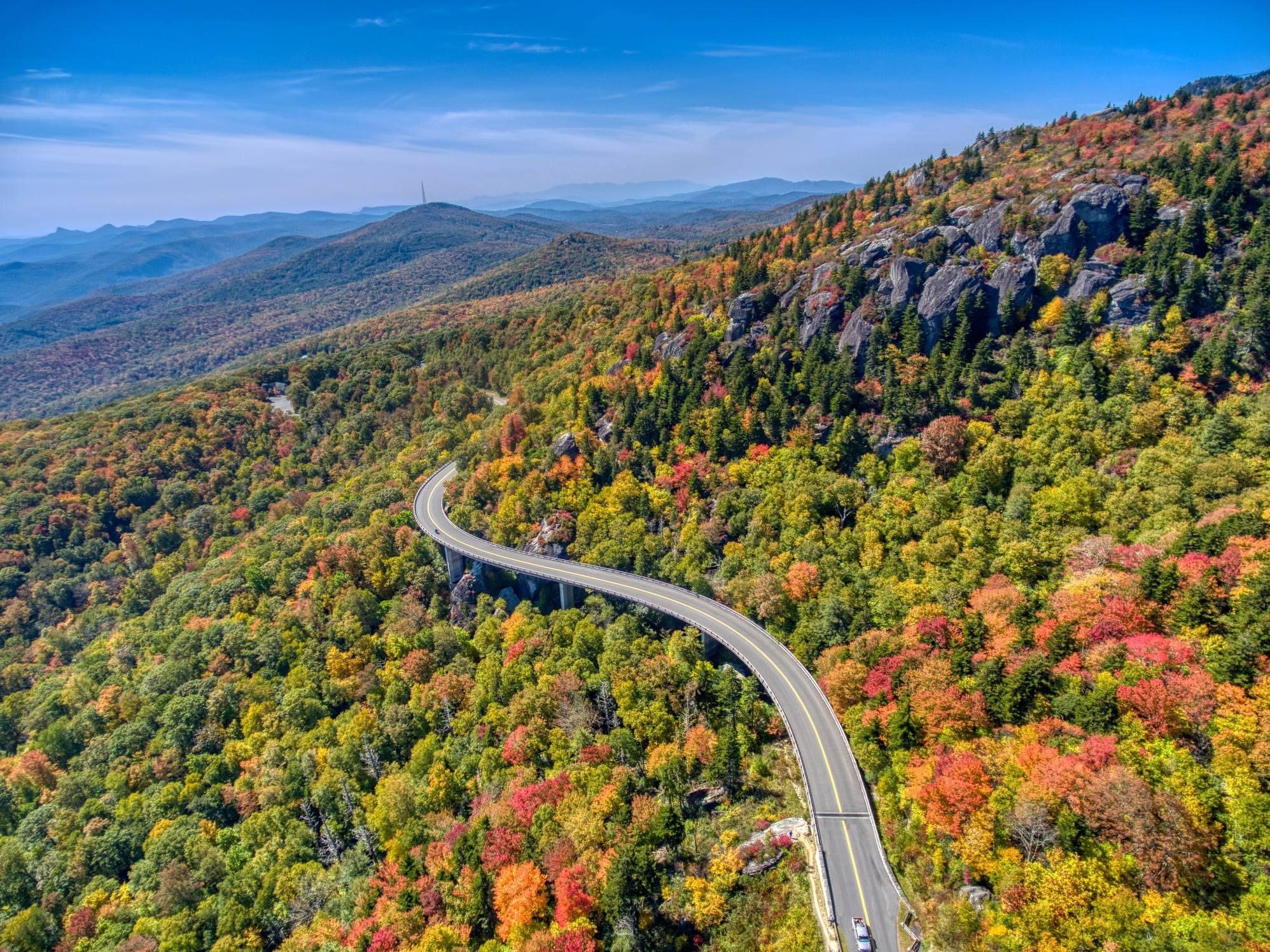 速くおよび自由な 海外輸入 道路標識 North Carolina Great Smoky Mountains Gatlinburg highway  road guid