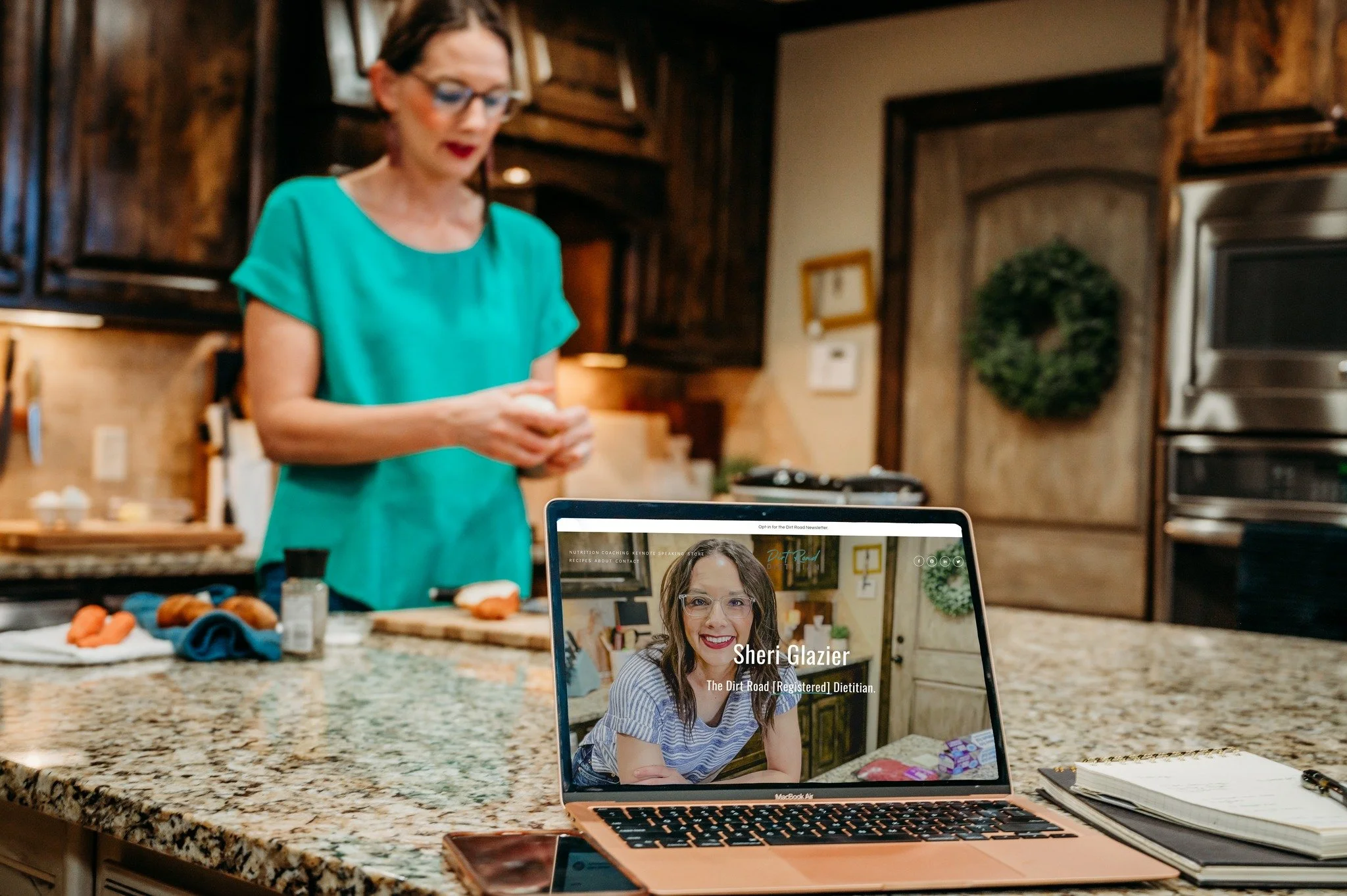 You deserve nutrition care that works with your life&mdash;not against it.

🧾 Insurance accepted (we verify coverage for you!)
💻 Virtual appointments 
📲 From the tractor, office, kitchen, feed truck - it's all acceptable!

Real nutrition for real 