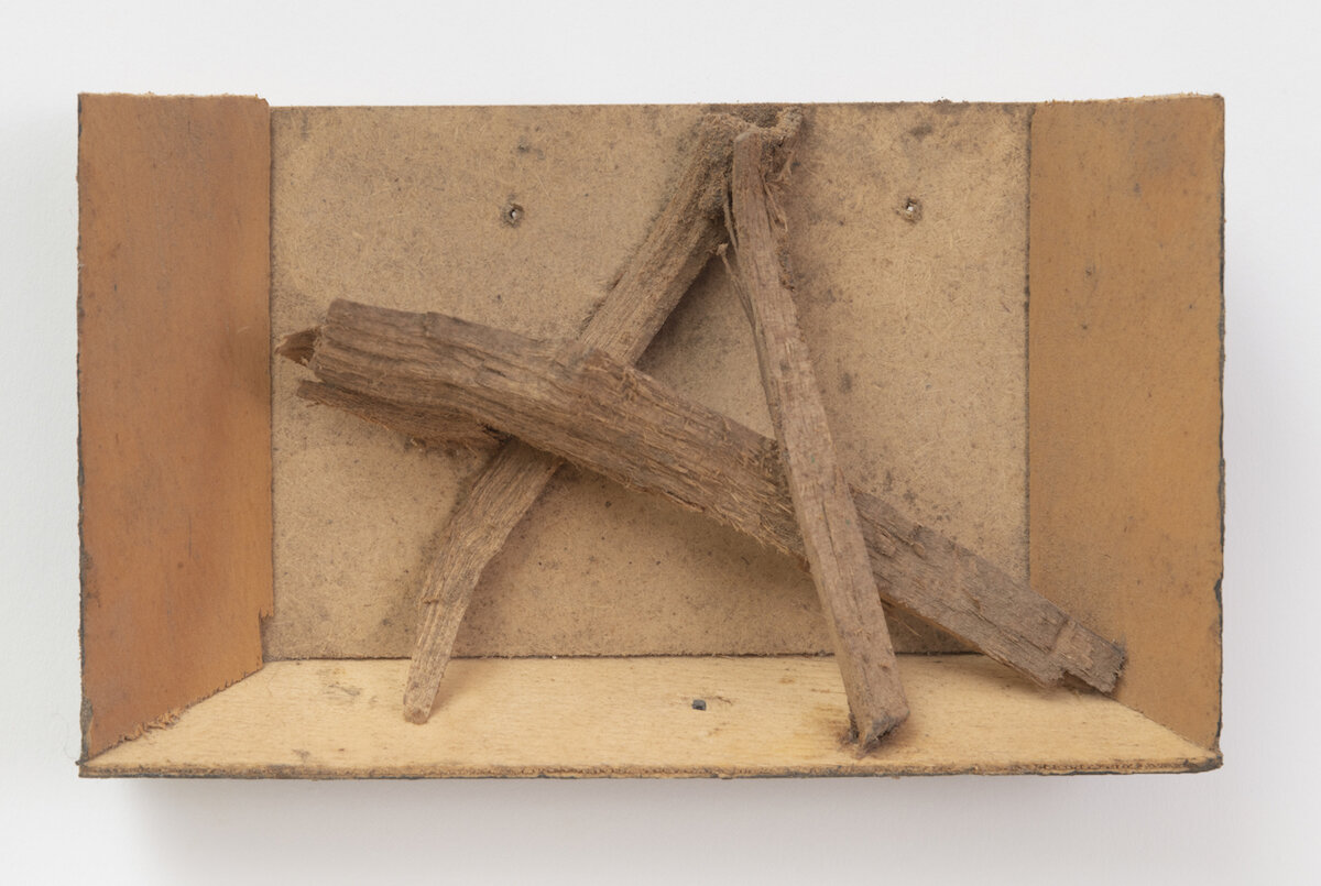  Opus LXIII, 2003 / Clementine box and misc. wood. / 4.25 x 7.25 x 1.25 inches / 10,8 cm x 18, 4 cm x 3,1 cm 