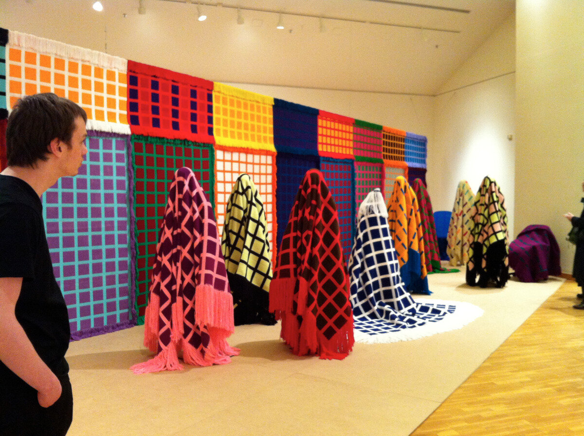 Fransje Killaars,  Figures , 2013, clothing, 9 ft 9 in x 32 ft 9 in x 49 ft 2 in, Bates College Museum 