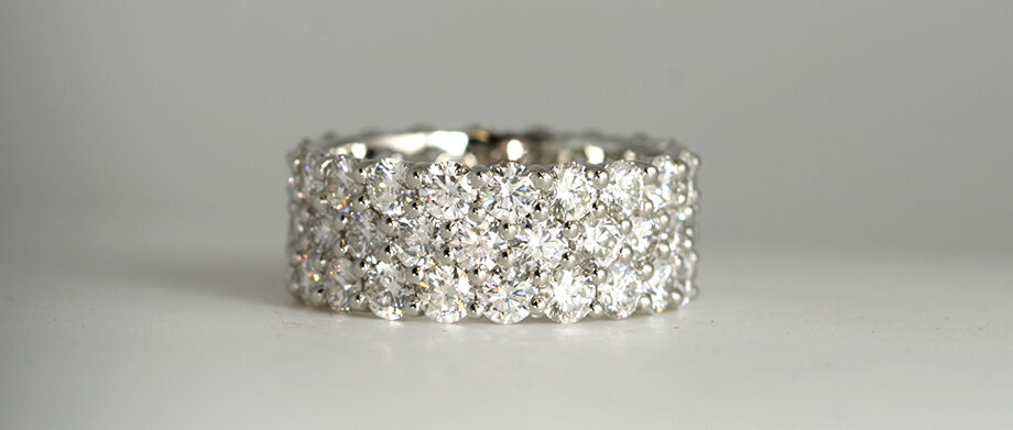 Diamond Pave Band