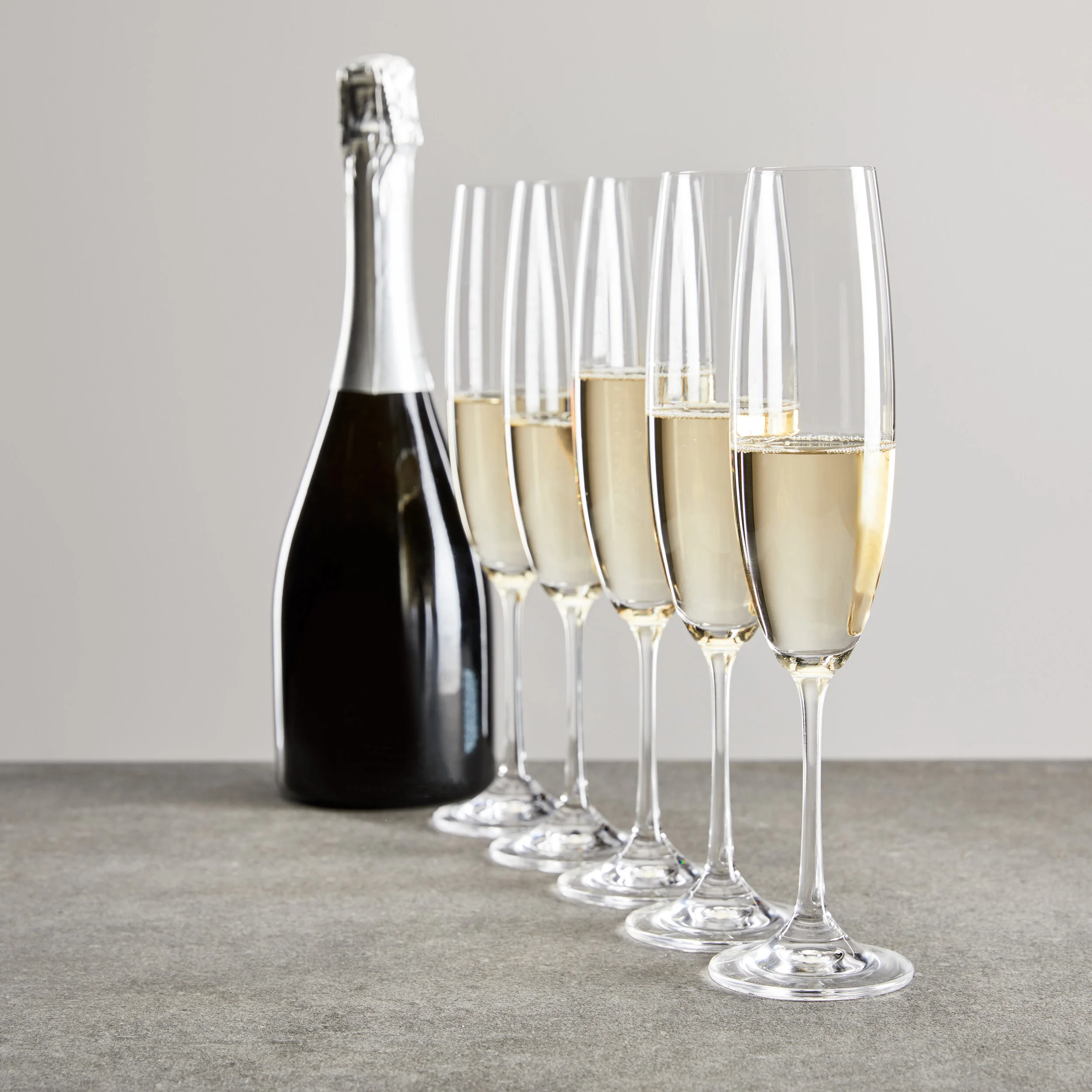 A guide to English Sparkling Wine and a few to try this Christmas